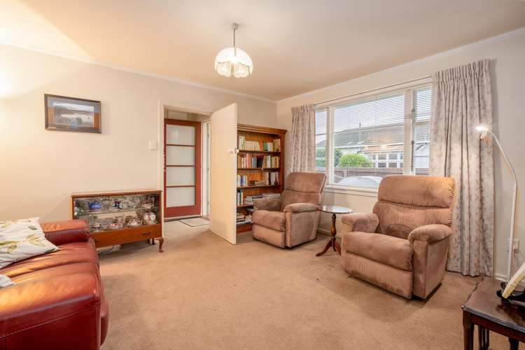 81 Blighs Road Bryndwr_5