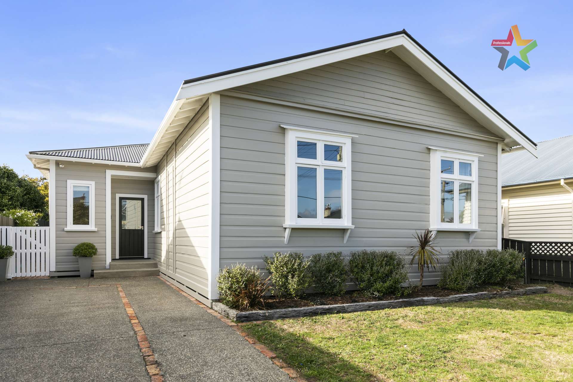 42 William Street Petone_0