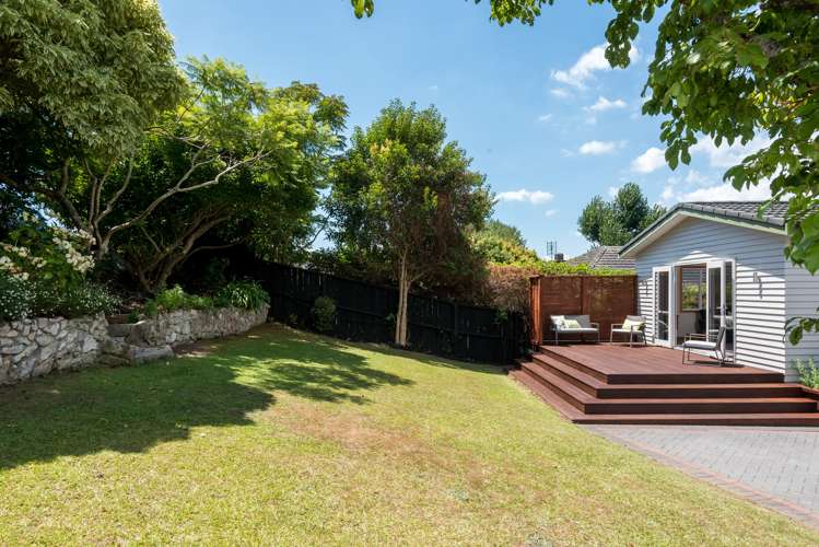 17 Glenfern Road Mellons Bay_21