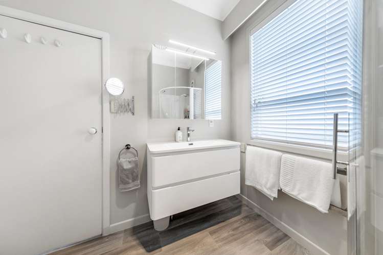 9 Glamis Avenue Manly_6