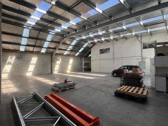 1/18 Neilpark Drive East Tamaki_3