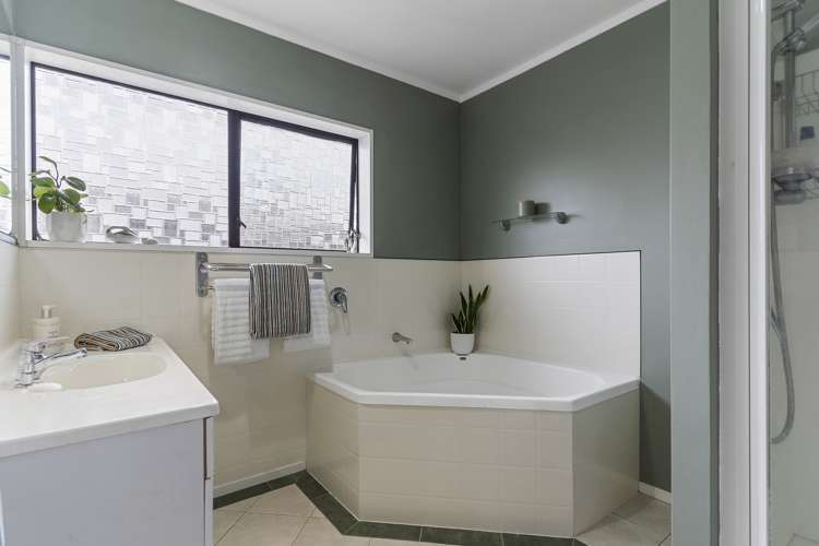 6 Glengowan Place Conifer Grove_15