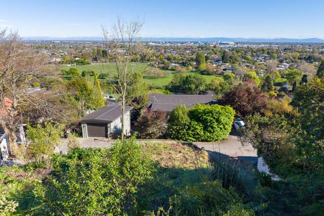 Build your dream home in a setting that inspires