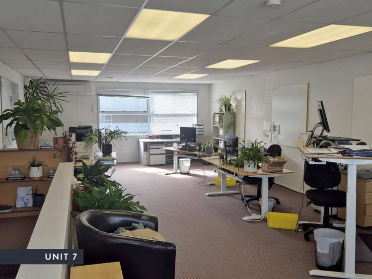 7&9/31 Stevens Street Waltham_6