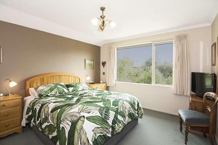 6 Redere Place Richmond_9