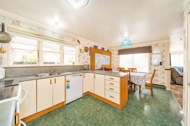 52 Brentwood Street Trentham_1