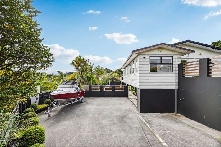 11 Finchley Road Torbay_0