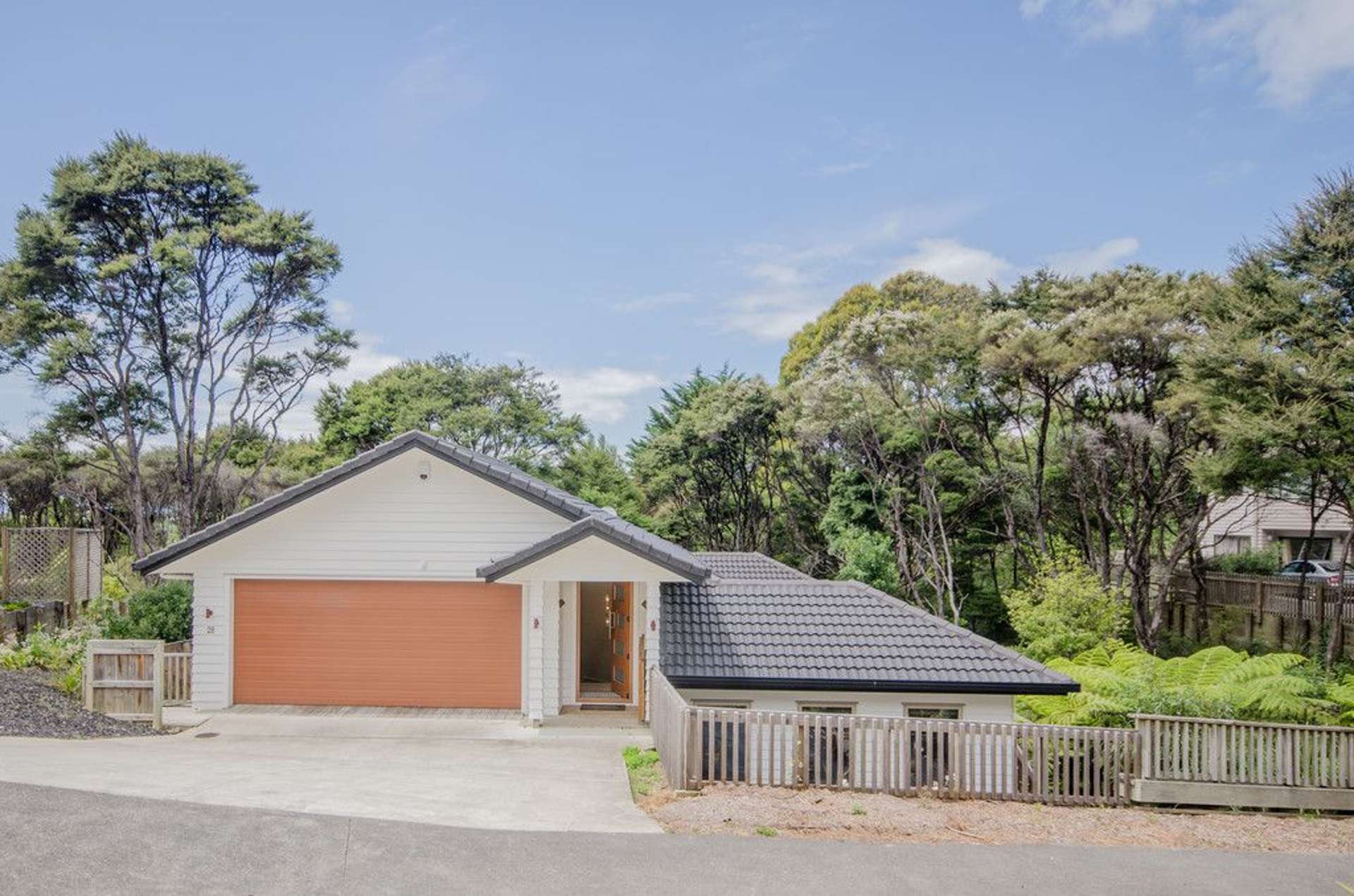 28 Mccahon Place Titirangi_0