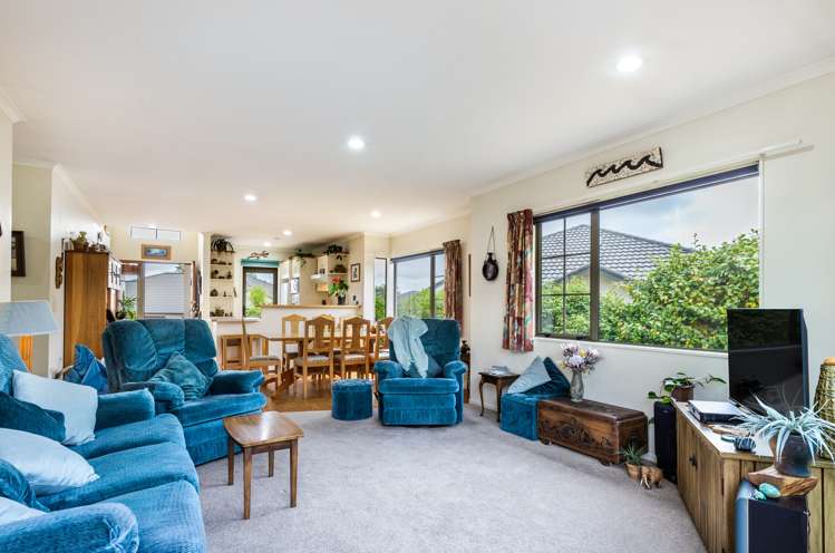 22 Lakeridge Close Rangatira Park_7