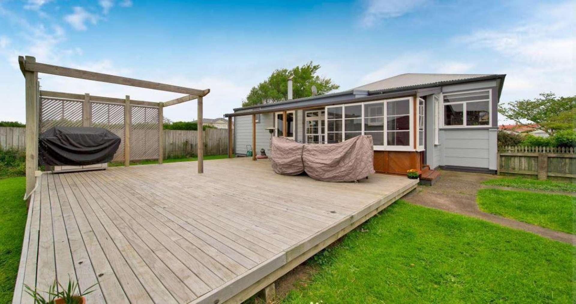 137 Fairfield Road Hawera_0