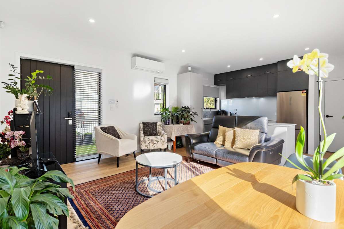 12 Hava Place_5