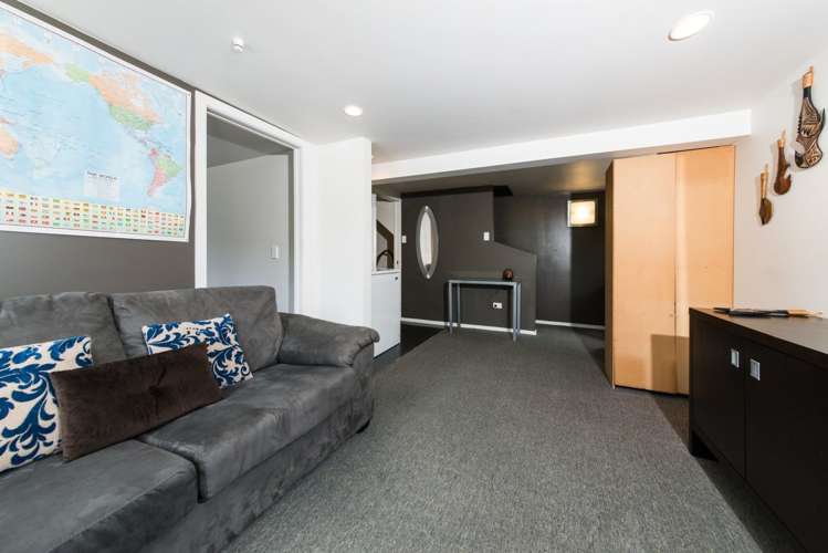 31 Foster Avenue Huia_20