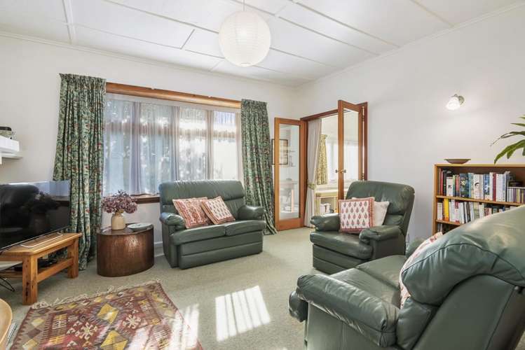 2 Oldham Lane The Wood_5