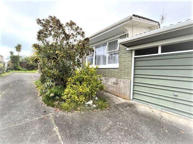 2/23 Aramoana Avenue Devonport_1