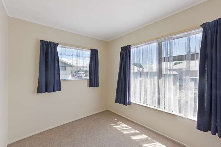 15 Ashcroft Place Richmond_10