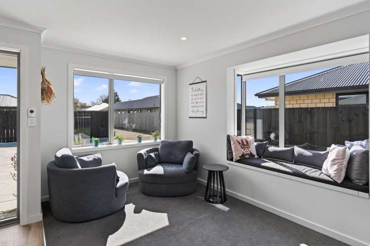 32 Geoff Geering Drive_5