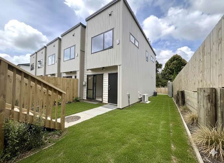 5/16 Reynella Drive_0