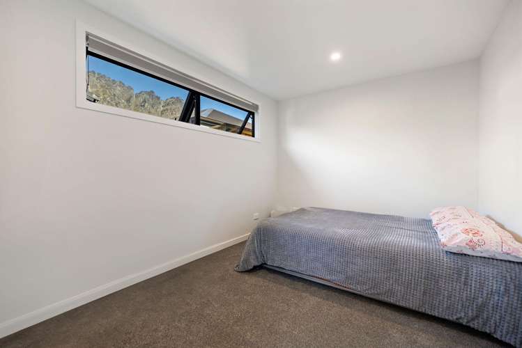 6 Shallow Close Jacks Point_26