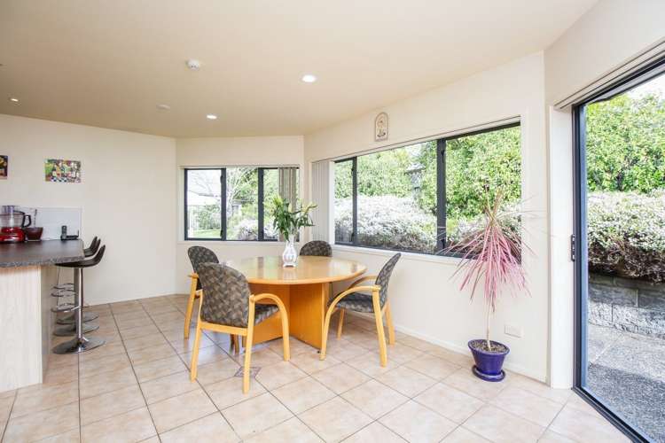 7 Lone Tree Avenue Te Atatu Peninsula_7