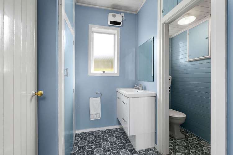 72 Aorangi Road Bryndwr_12