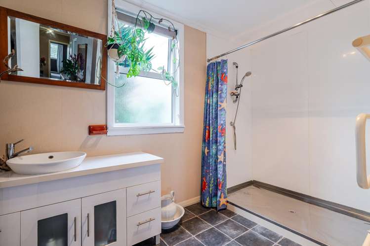 16 Kina Street Tangimoana_11