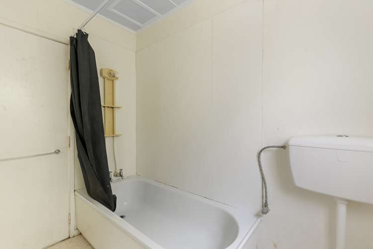 5 Chella Way Khandallah_10