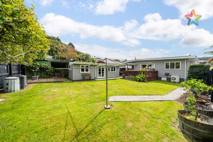 33 Mcgowan Road Wainuiomata_17