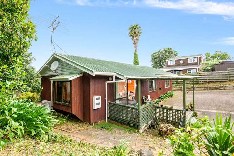 198d White Swan Road_0