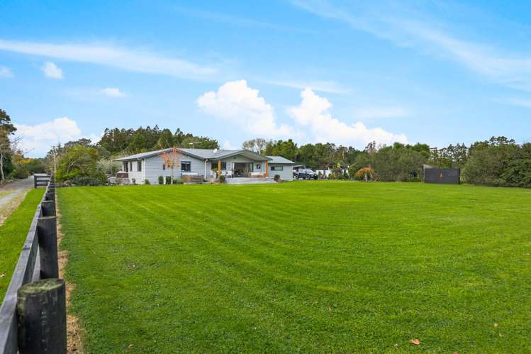 124 Boord Crescent Kumeu_13