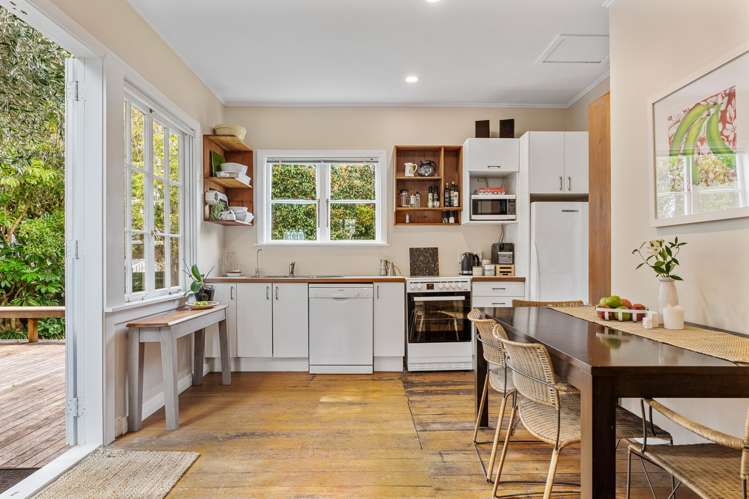 24 Royal Terrace Sandringham_5