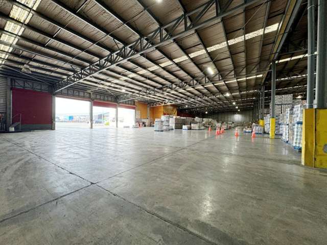 4,954sqm High Stud Industrial Facility For Lease