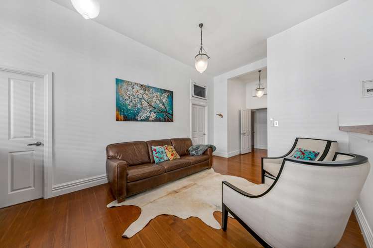 4/28 Anzac Avenue_4