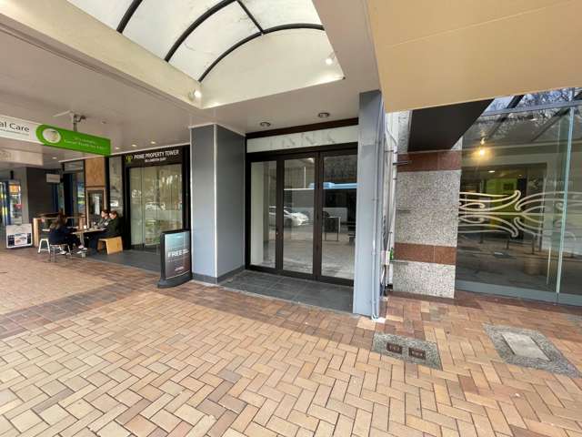 Golden Mile Retail - 78sqm
