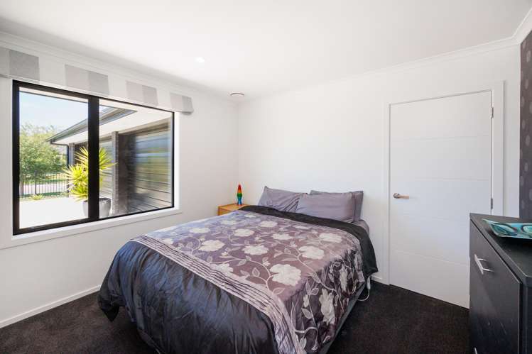 15 Atlantic Drive Fitzherbert_14