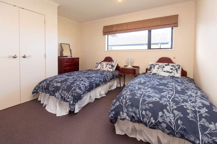 113 Alec Craig Way Gulf Harbour_12