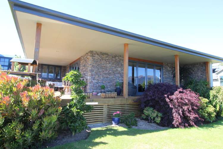 30 Cathedral Drive Manapouri_6