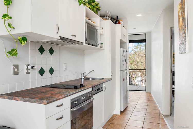 42/92 Bush Road Albany_10