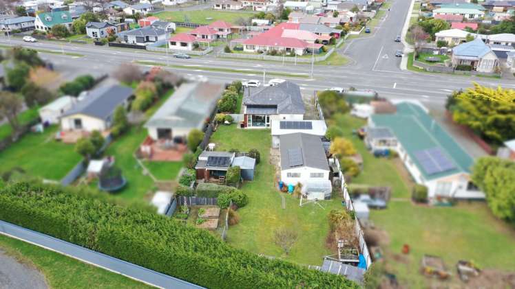 726 Tweed Street Newfield_35