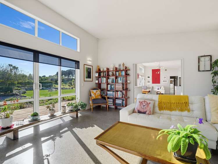 17 Waka Tete Place_3