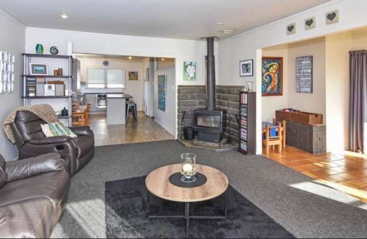 62 Christmas Road Manurewa_2