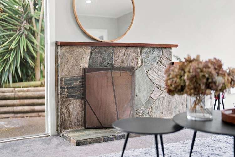 4 Lympne Lane Mangere_12