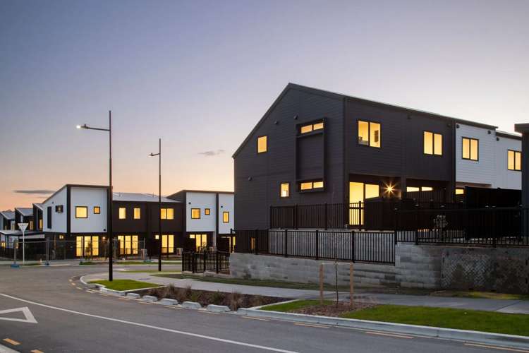 4/4a Scott Road_0