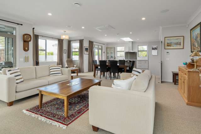 7 Covent Gardens Springlands_2