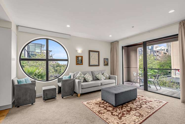 2G/20 Pakenham St East City Centre_2