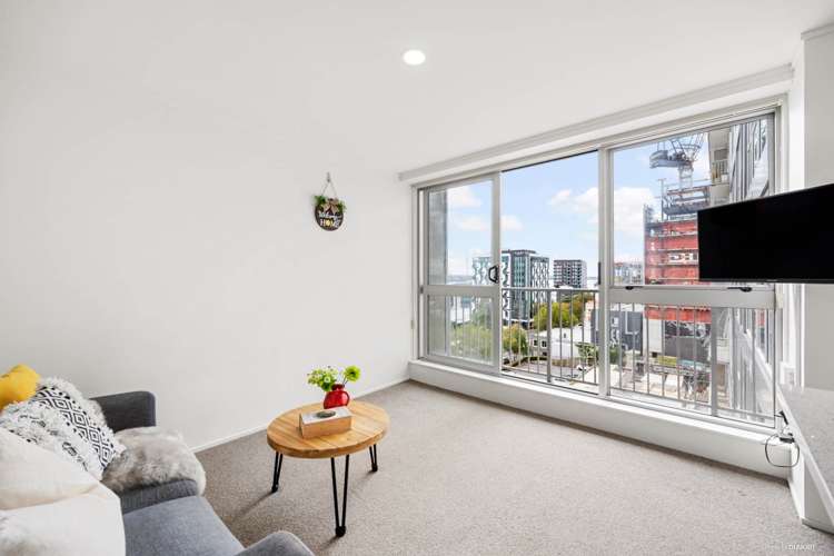 712/72 Nelson Street Auckland Central_4