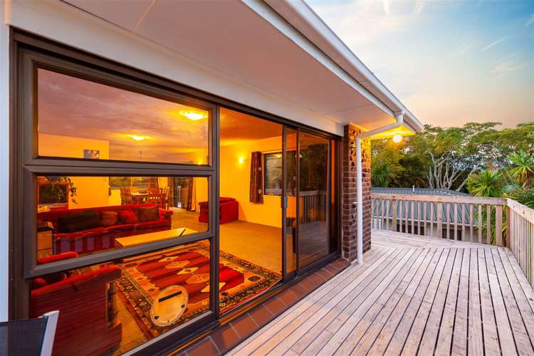 212 Royal Road Massey_7