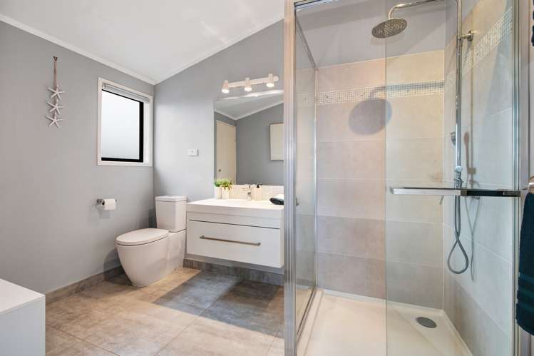 23a Rosario Crescent Red Beach_20