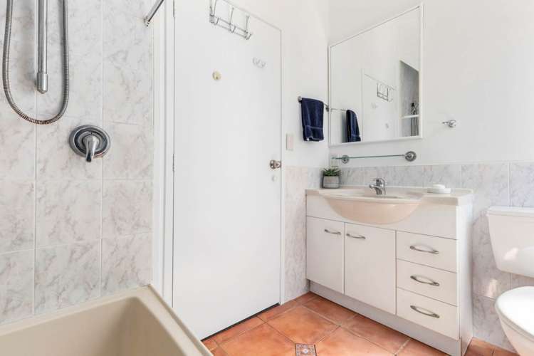 3 Gleneagles Grove Wattle Downs_10