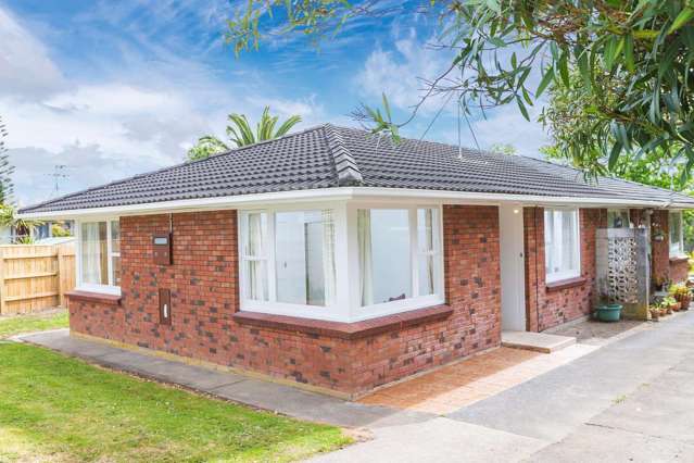 A lovely 2 bed home in the heart of Pakuranga