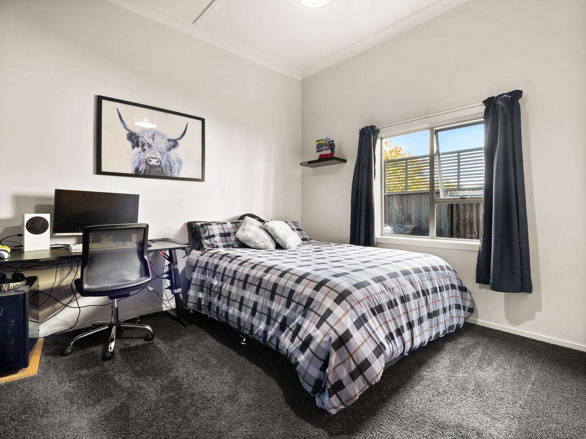 21 Hargest Crescent_3